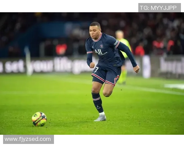 没有名字的足球球星是谁 揭秘那些鲜为人知的足球传奇人物